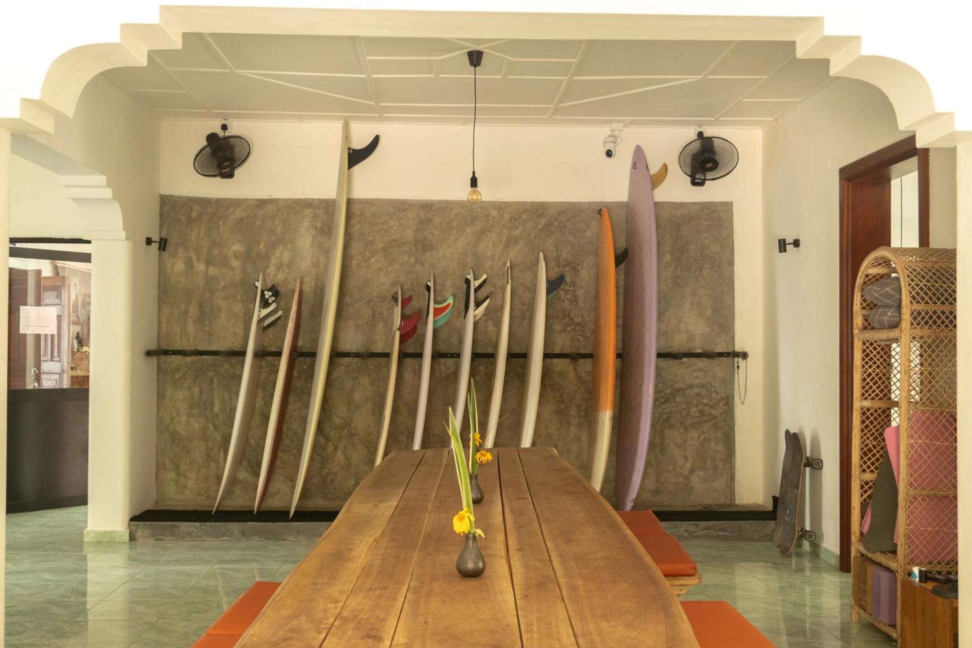 Lotus Surf And Wellness Leilighet Ahangama Eksteriør bilde