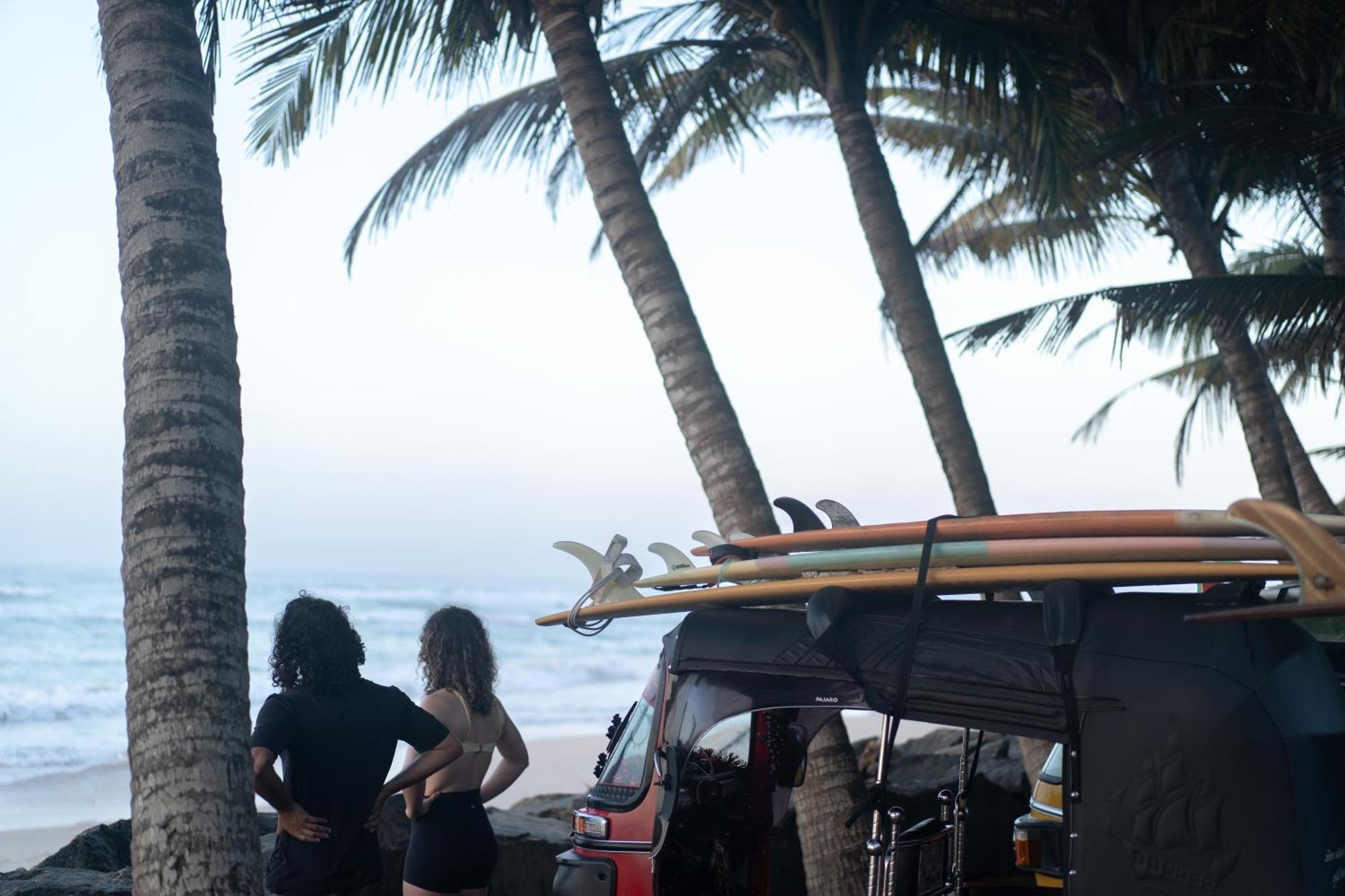 Lotus Surf And Wellness Leilighet Ahangama Eksteriør bilde