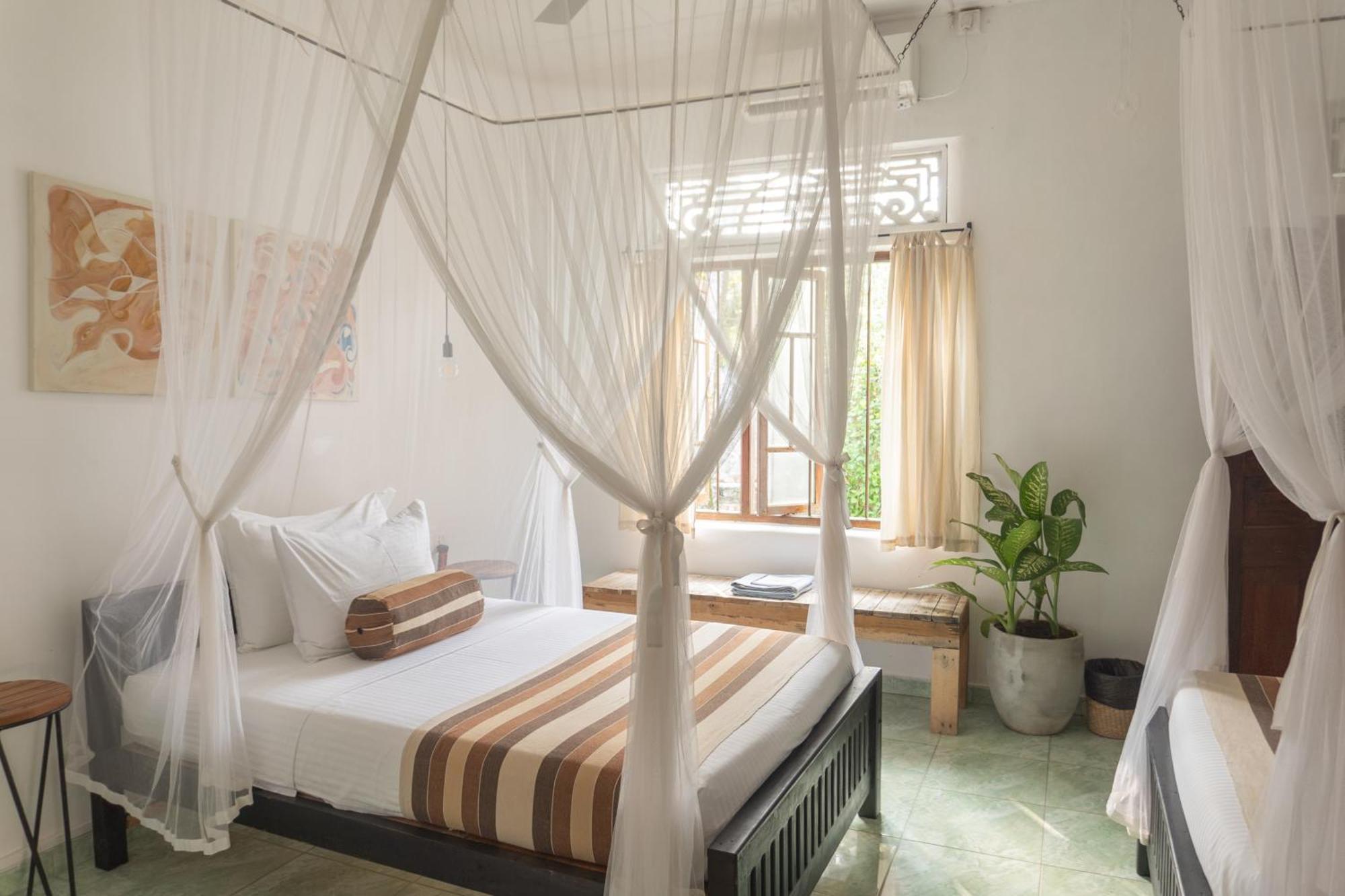 Lotus Surf And Wellness Leilighet Ahangama Eksteriør bilde